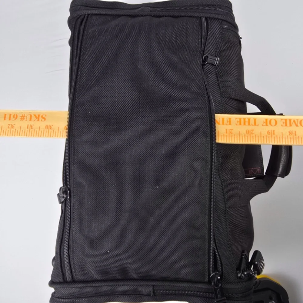TUMI Alpha Weekend Bag Carry-On Duffle Black Ballistic Nylon 18"x 7"x 11" 221D3 - Picture 11 of 14
